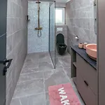 Pet Friendly Apartment In Benkovac *
