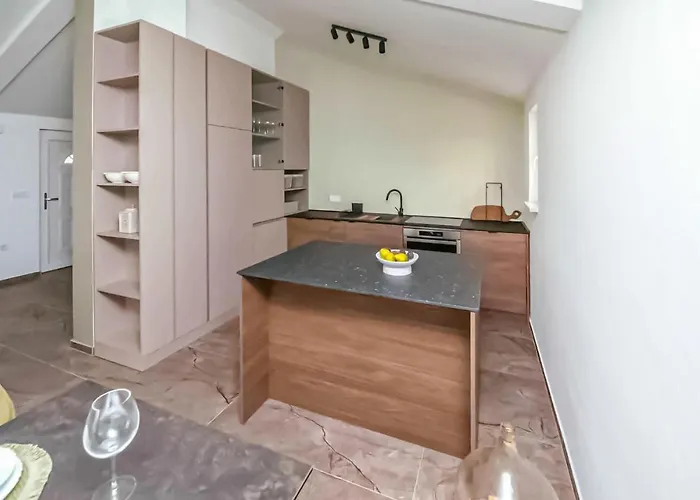 Pet Friendly Apartment In Benkovac 아파트 벤코바츠