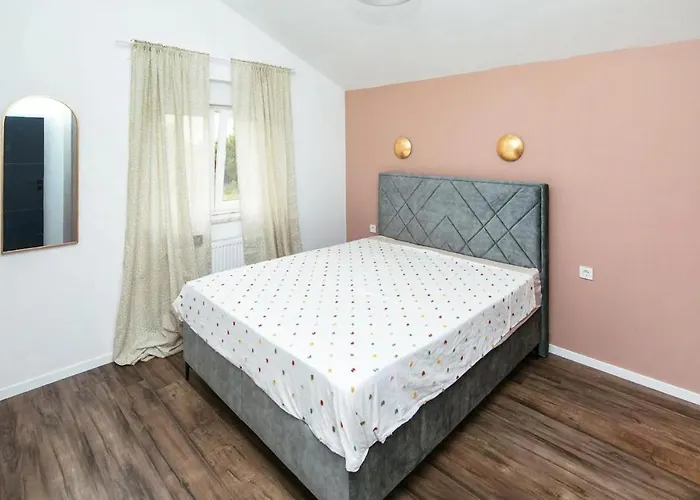 Appartement Pet Friendly Apartment In Benkovac Benkovac