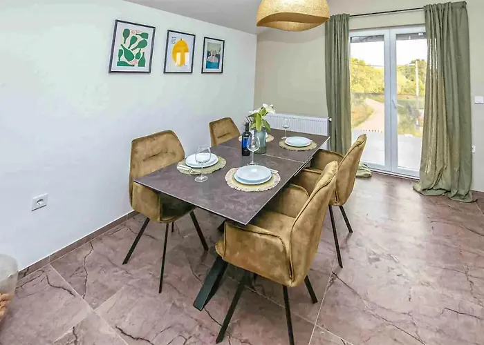 Pet Friendly Apartment In Benkovac Appartement Benkovac